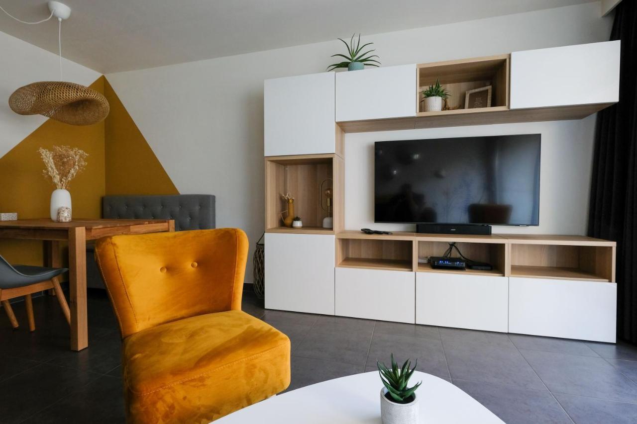 Location Commodore Oostende Экстерьер фото